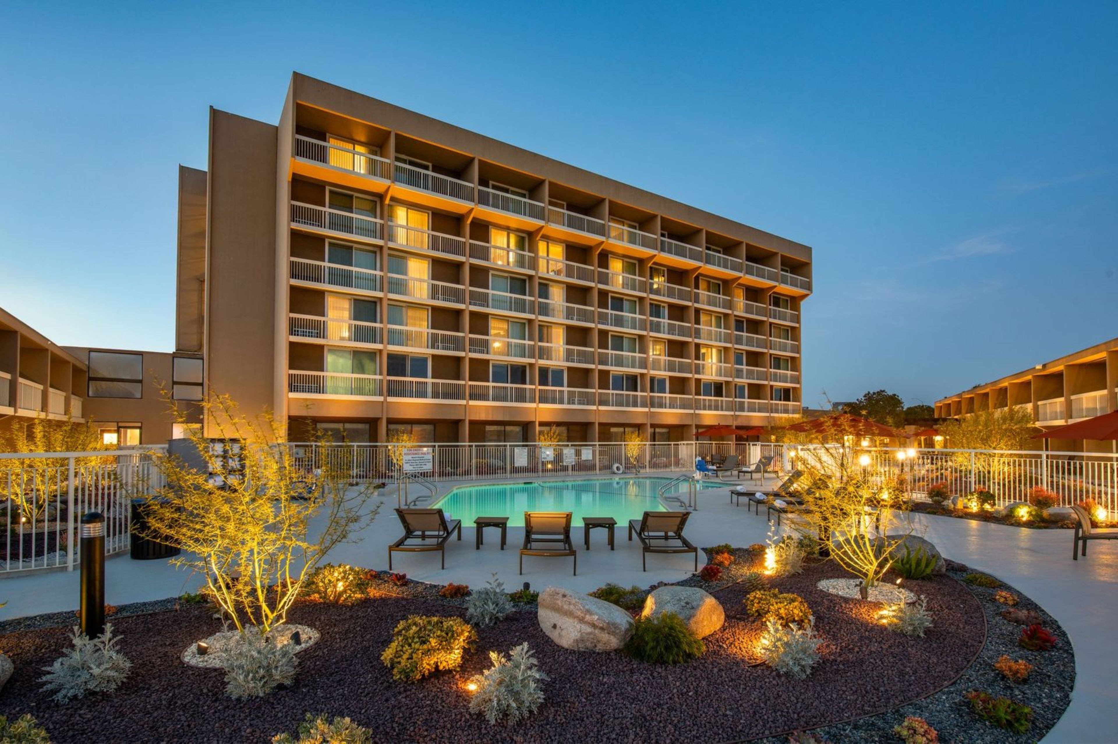 Courtyard by Marriott Oxnard/Ventura 1/32