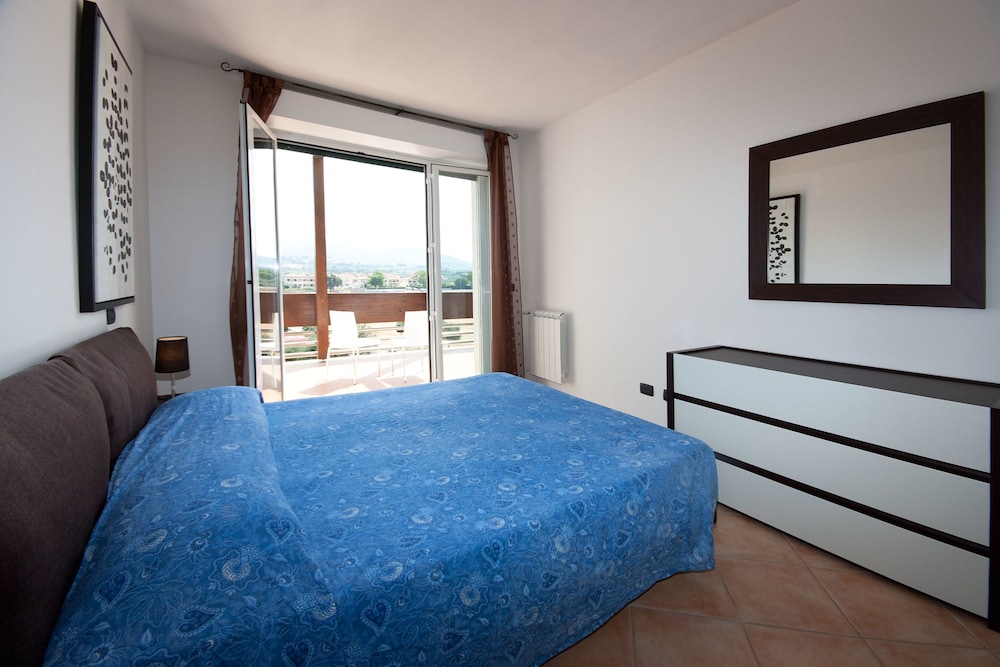 Le Residenze Di Santa Costanza 12/58