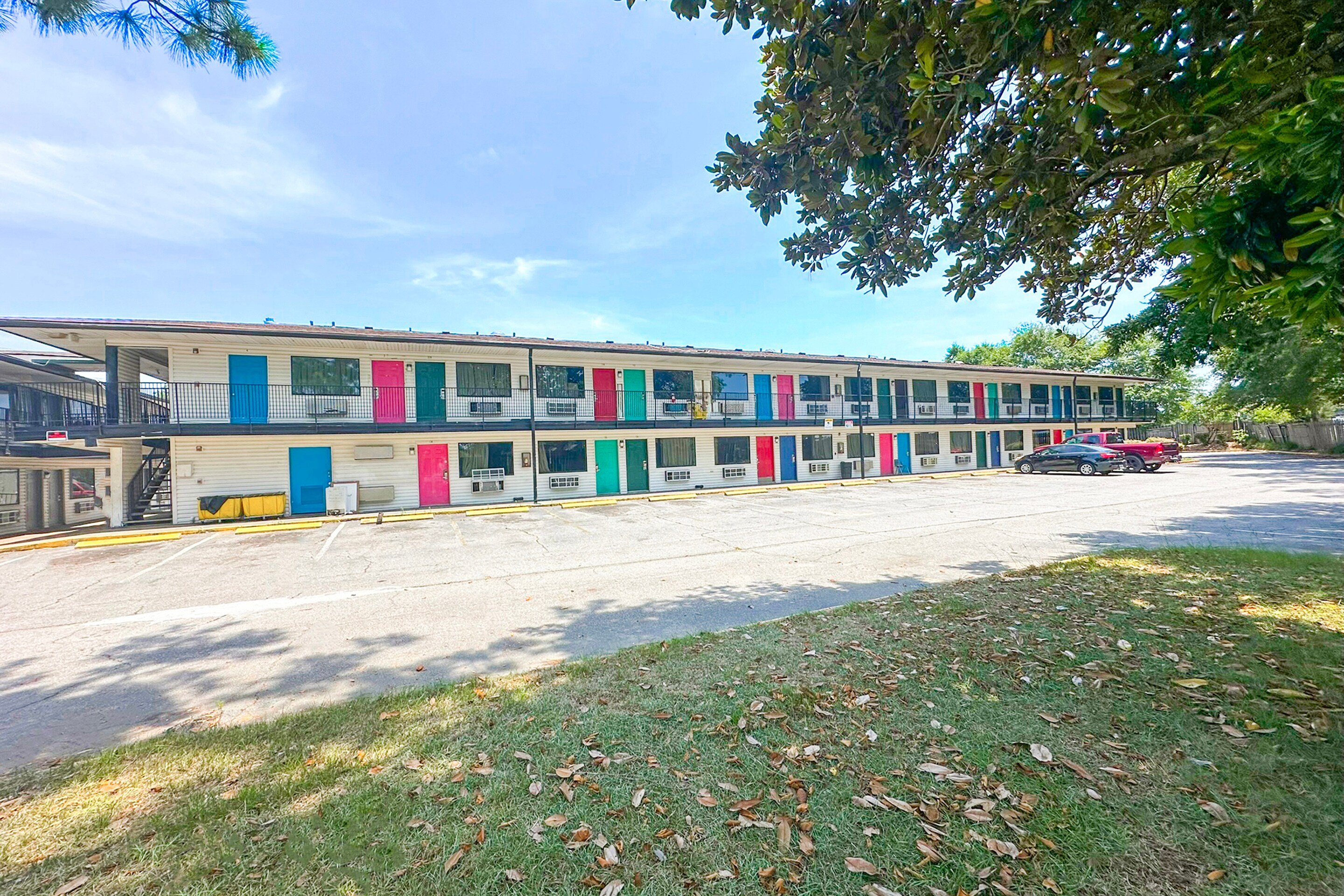Luxury Inn By OYO Albany 10/33