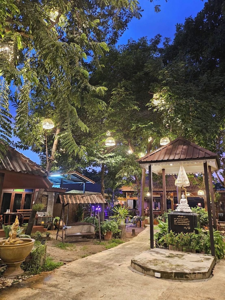 Pludhaya Resort and Spa 67/76