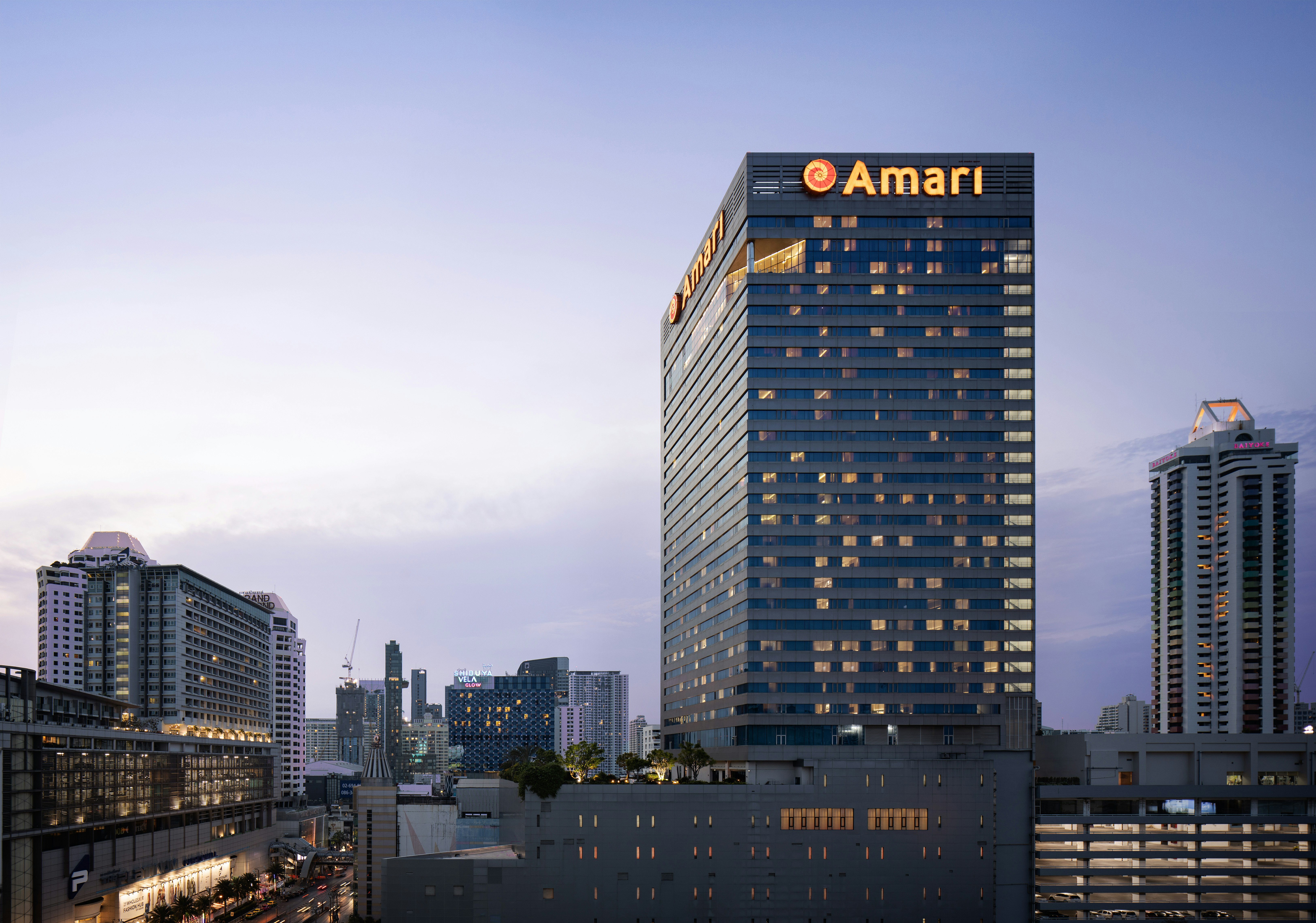 Amari Bangkok 1/50