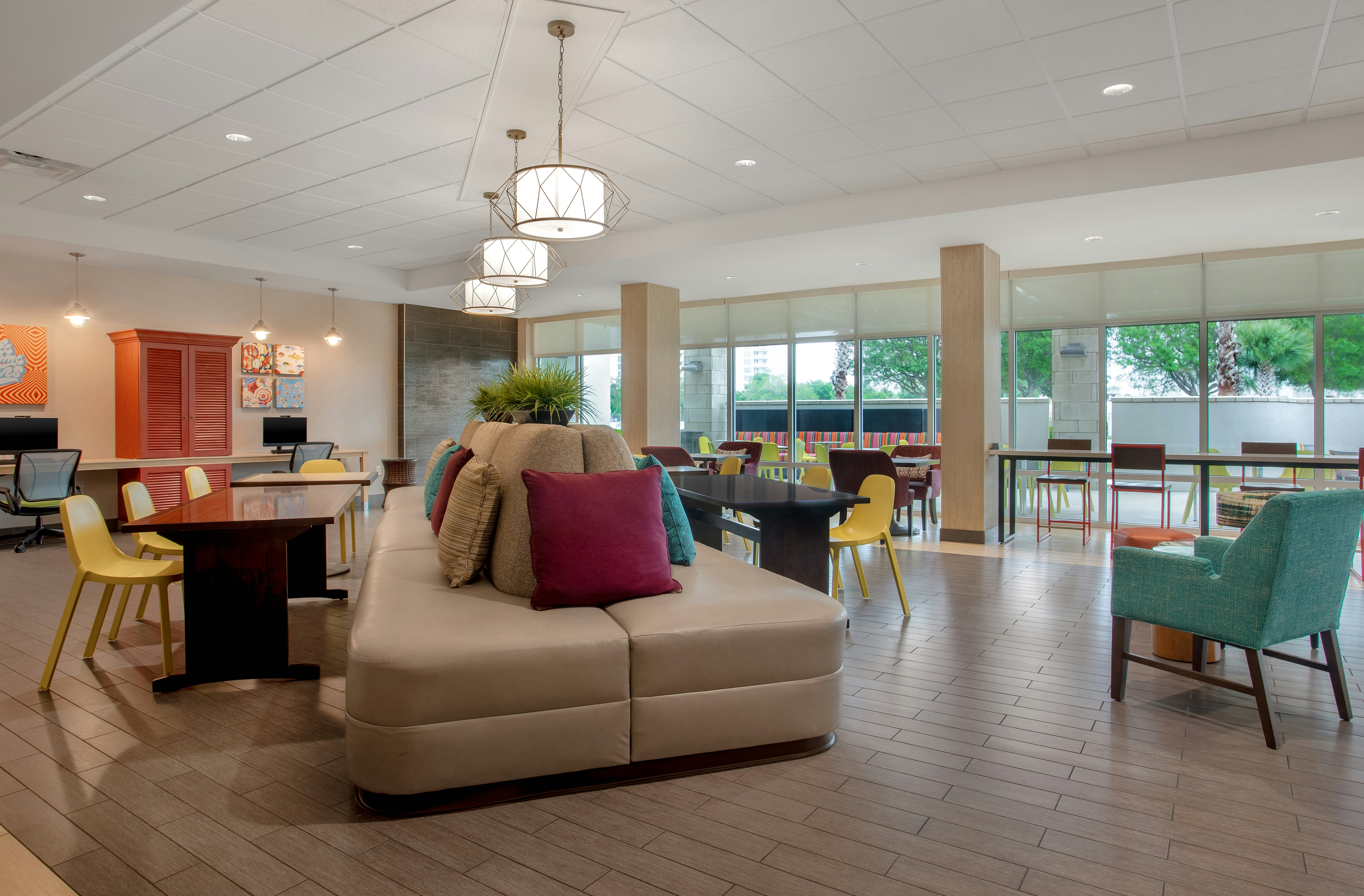 Home2 Suites By Hilton Destin Fl 39/63