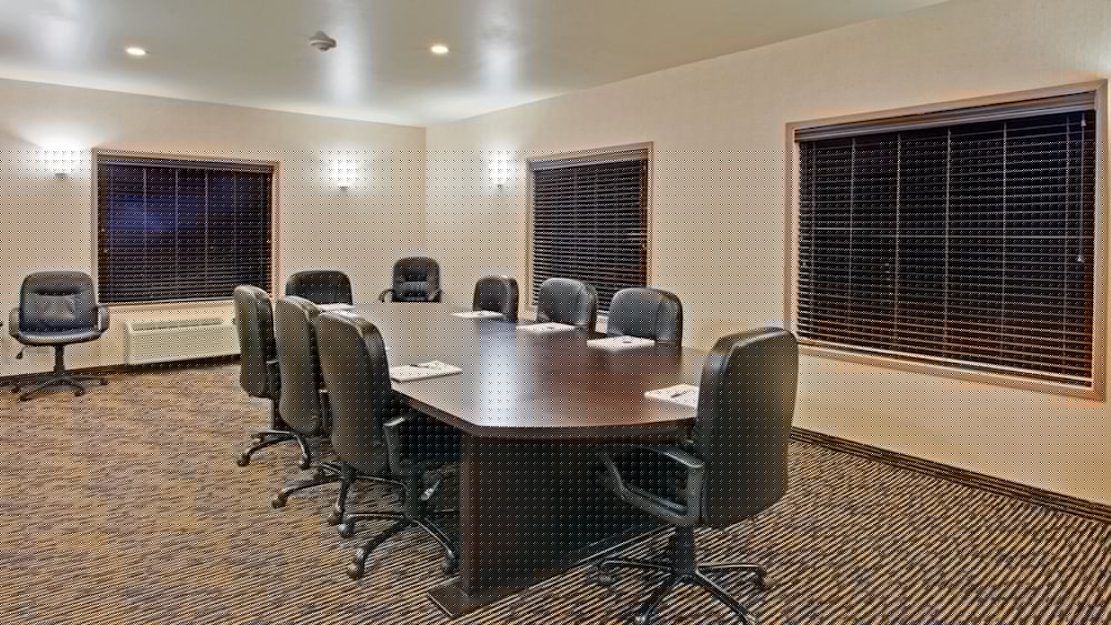 Holiday Inn Express Hotel Suites Swift Current 60/74