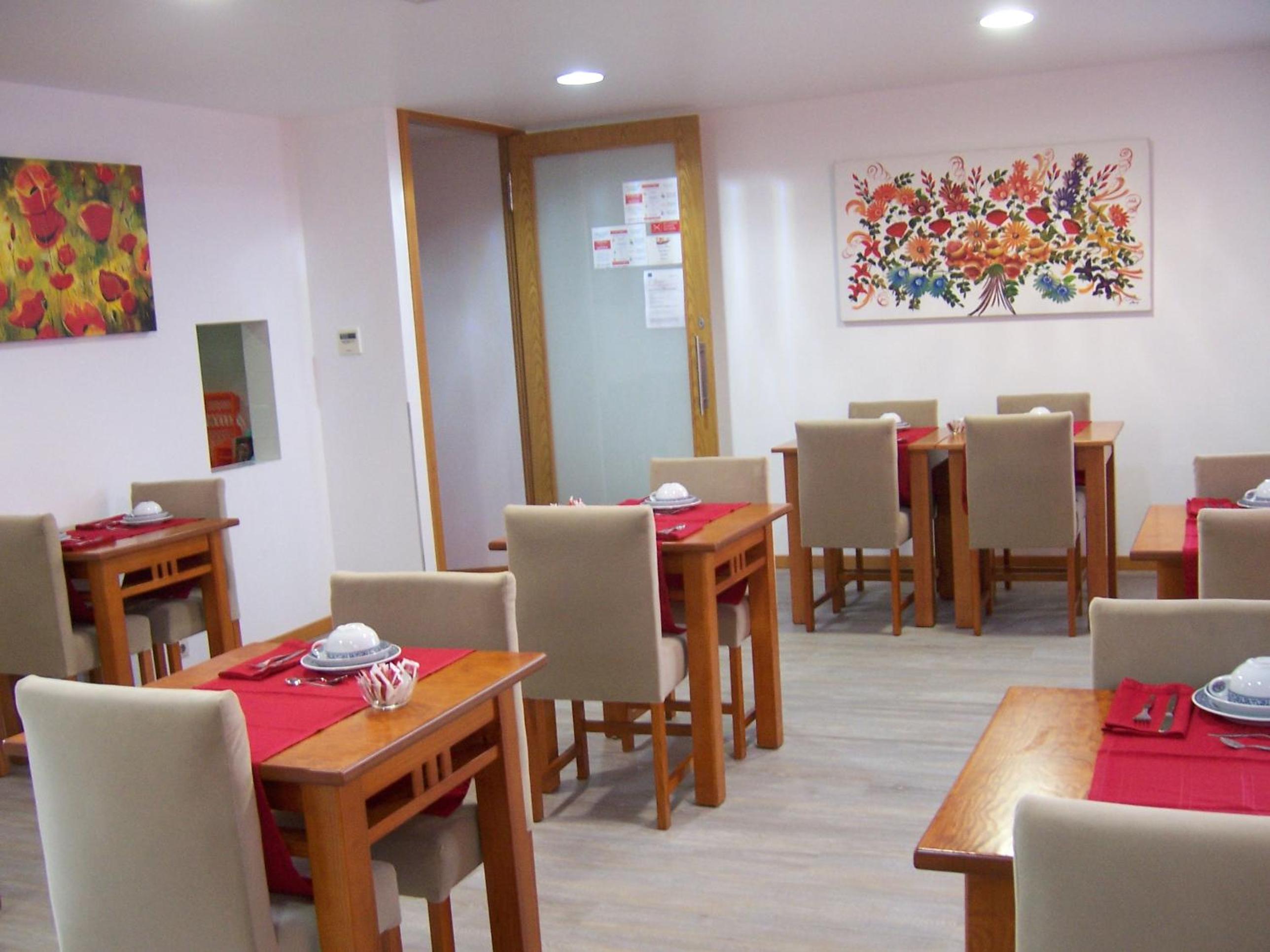 Hotel Santa Apolonia 36/50