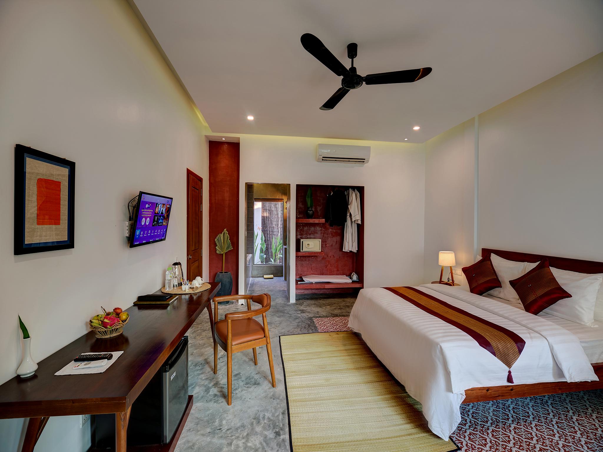 Serenity, Connecting, Garden, Family, Suite, King and Twin Beds
