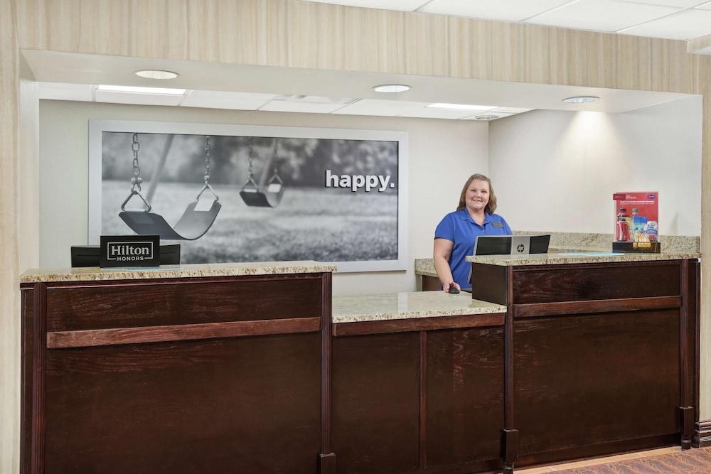 Hampton Inn Commerce 11/37