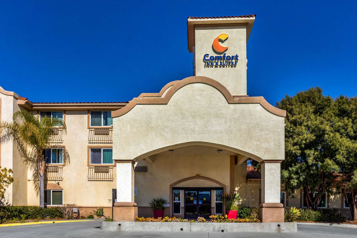 Comfort Inn & Suites Near Temecula Wine Country 2/30