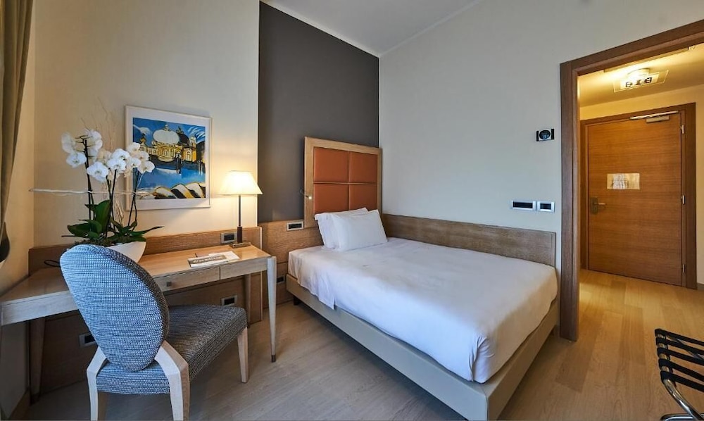 Hotel Astoria 9/39
