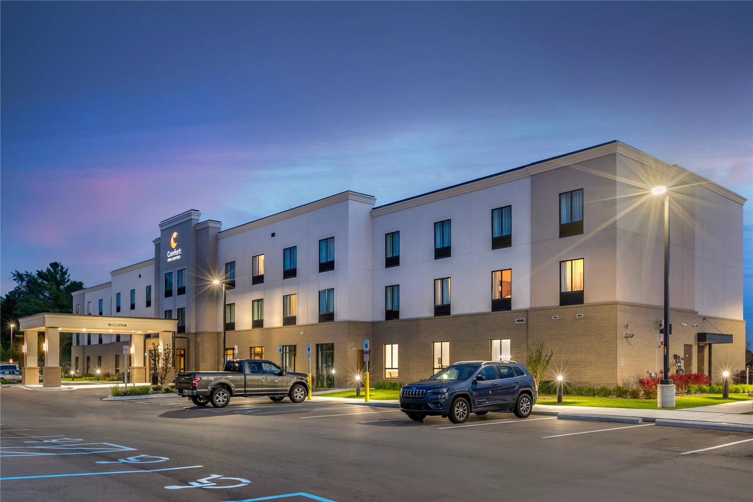 Comfort Inn & Suites Clarkston Pine Knob Area 13/16