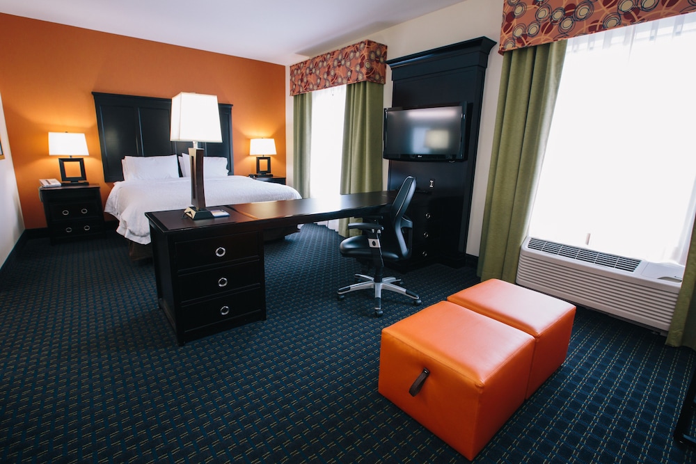 Hampton Inn Suites Effingham 40/63