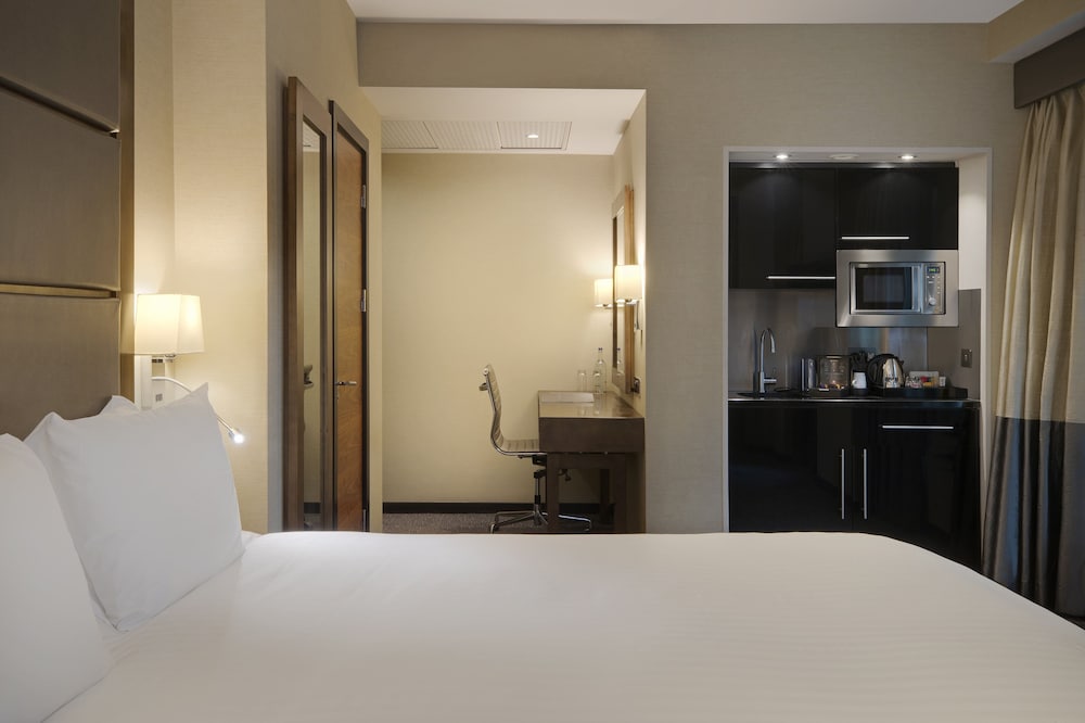 Leonardo Royal Hotel London St Pauls 24/85