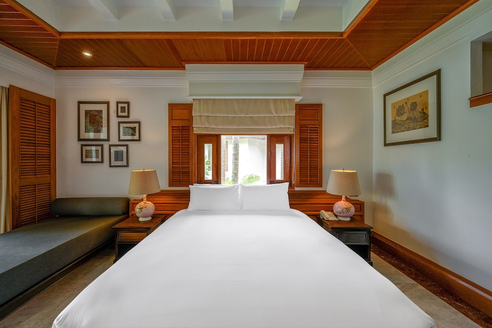 Thavorn Beach Village Phuket Resort and Spa 15/66