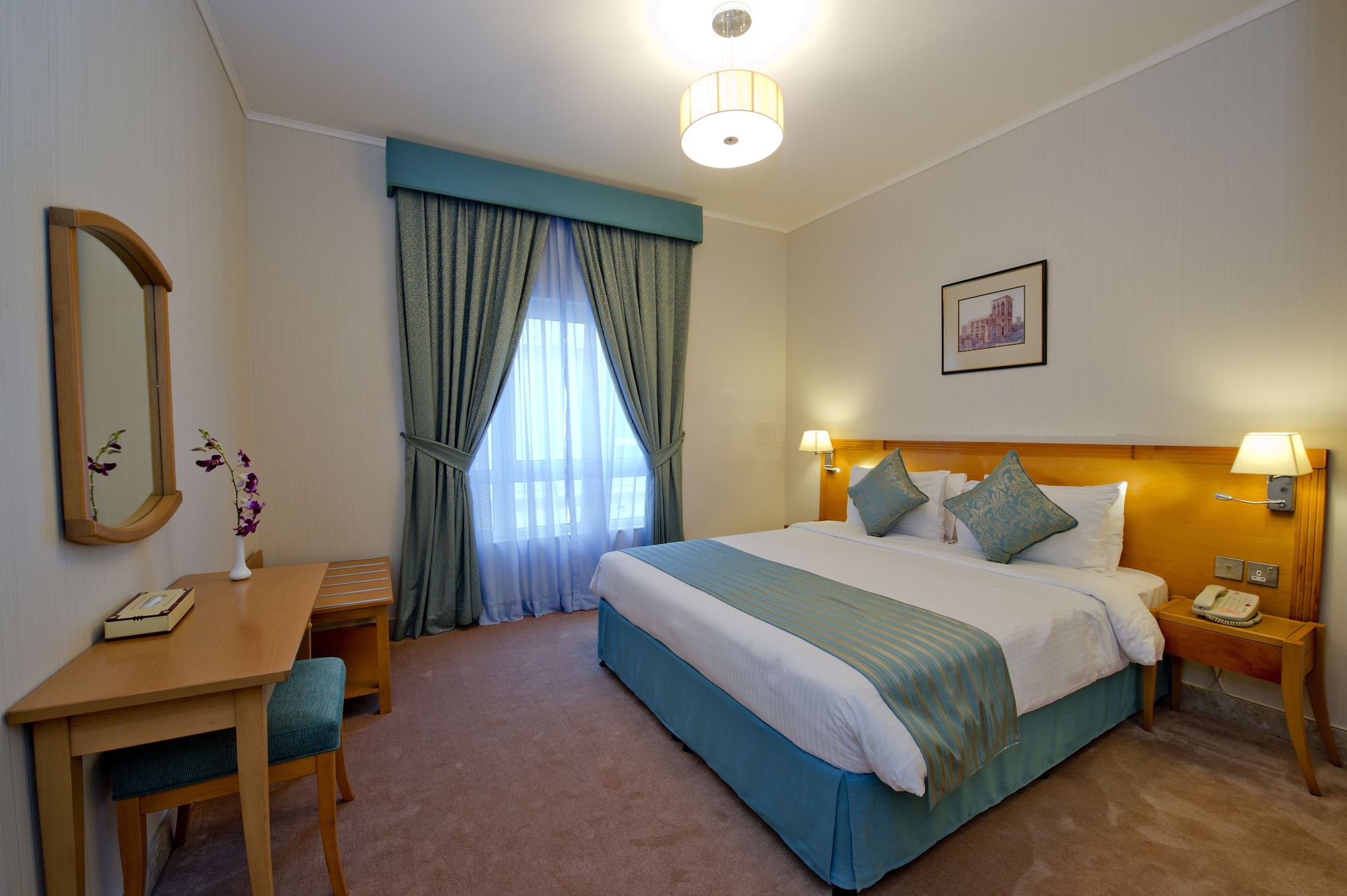 Deluxe Suite