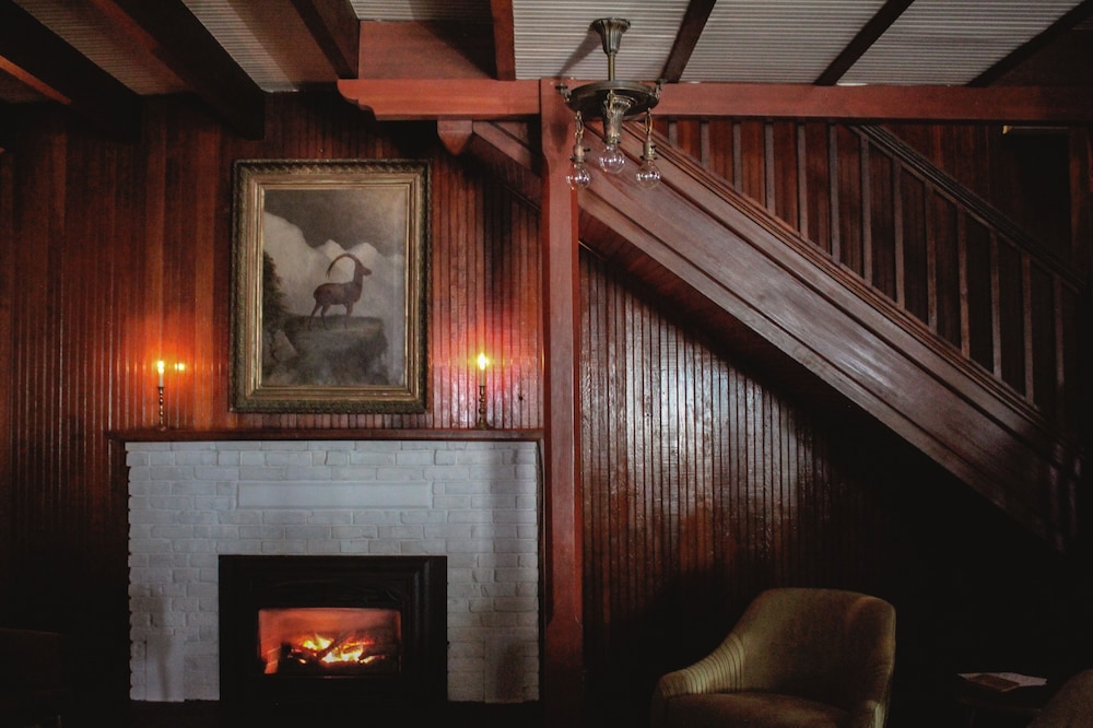 Shelburne Inn 30/41