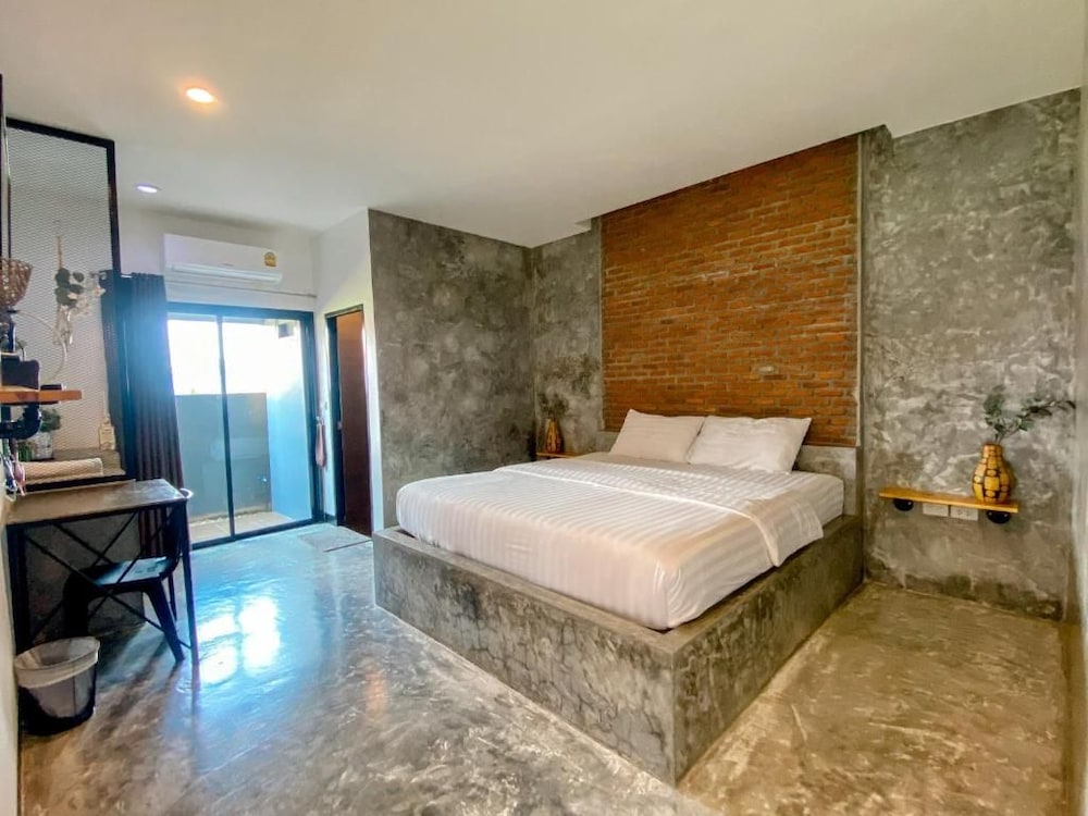 Pimchanok Resort 9/29