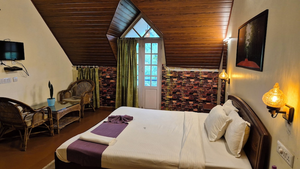 Vythiri Greens Resort 9/25