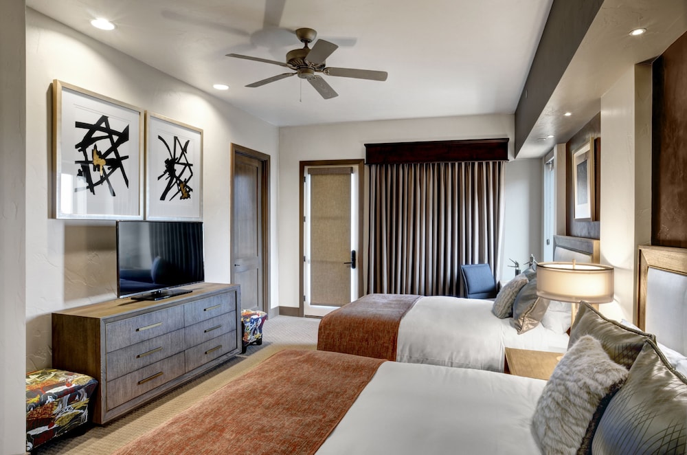 Garden Of The Gods Club And Resort 30/83