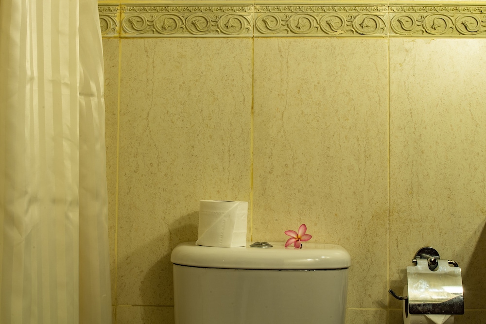 Aanari Hotel and Spa 82/82
