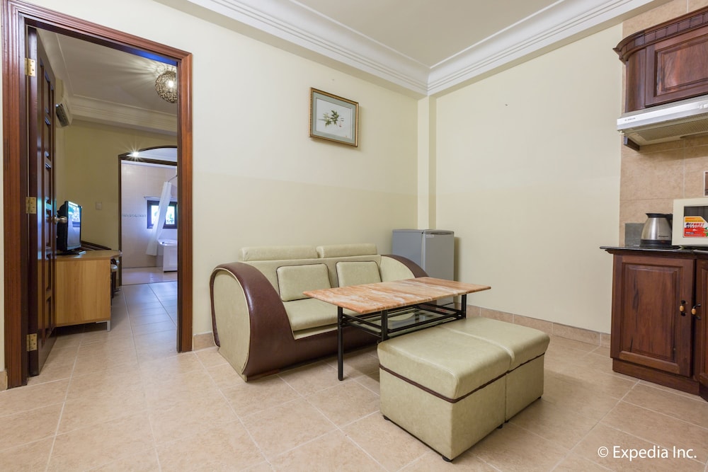 Khach san Minh Chau Hoa Hung 17/50