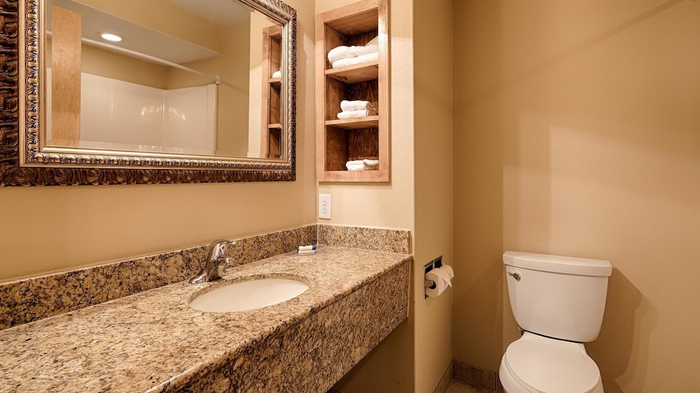 Best Western George West Executive Inn 7/30