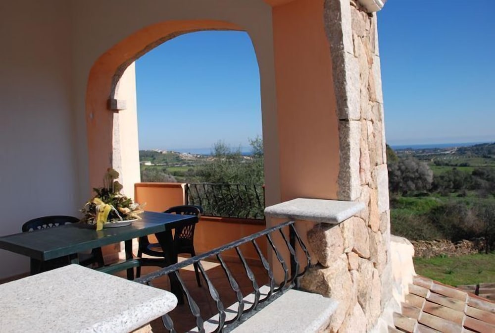 Residence Li Troni 25/42