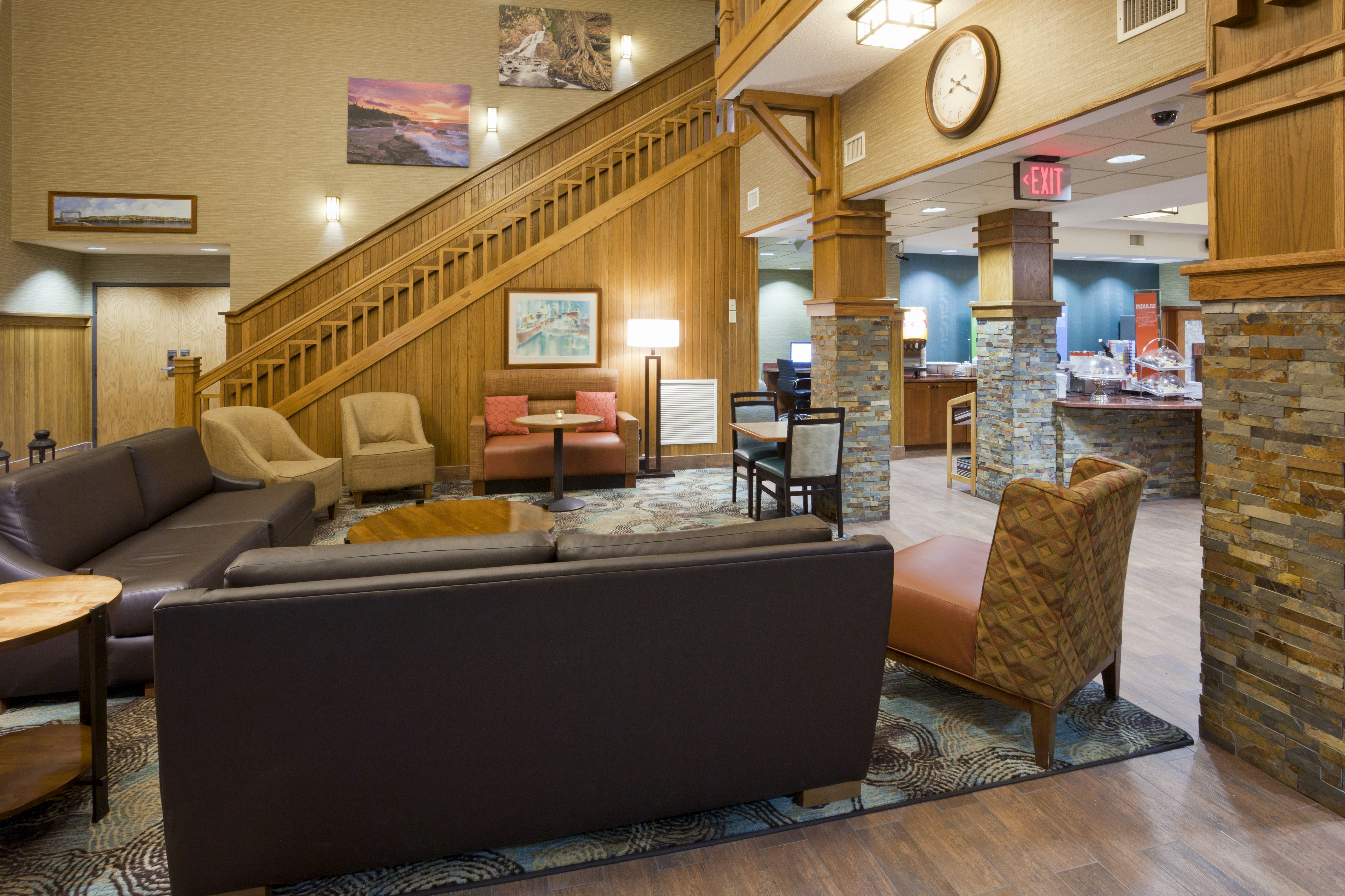 Hampton Inn Duluth Canal Park 41/77
