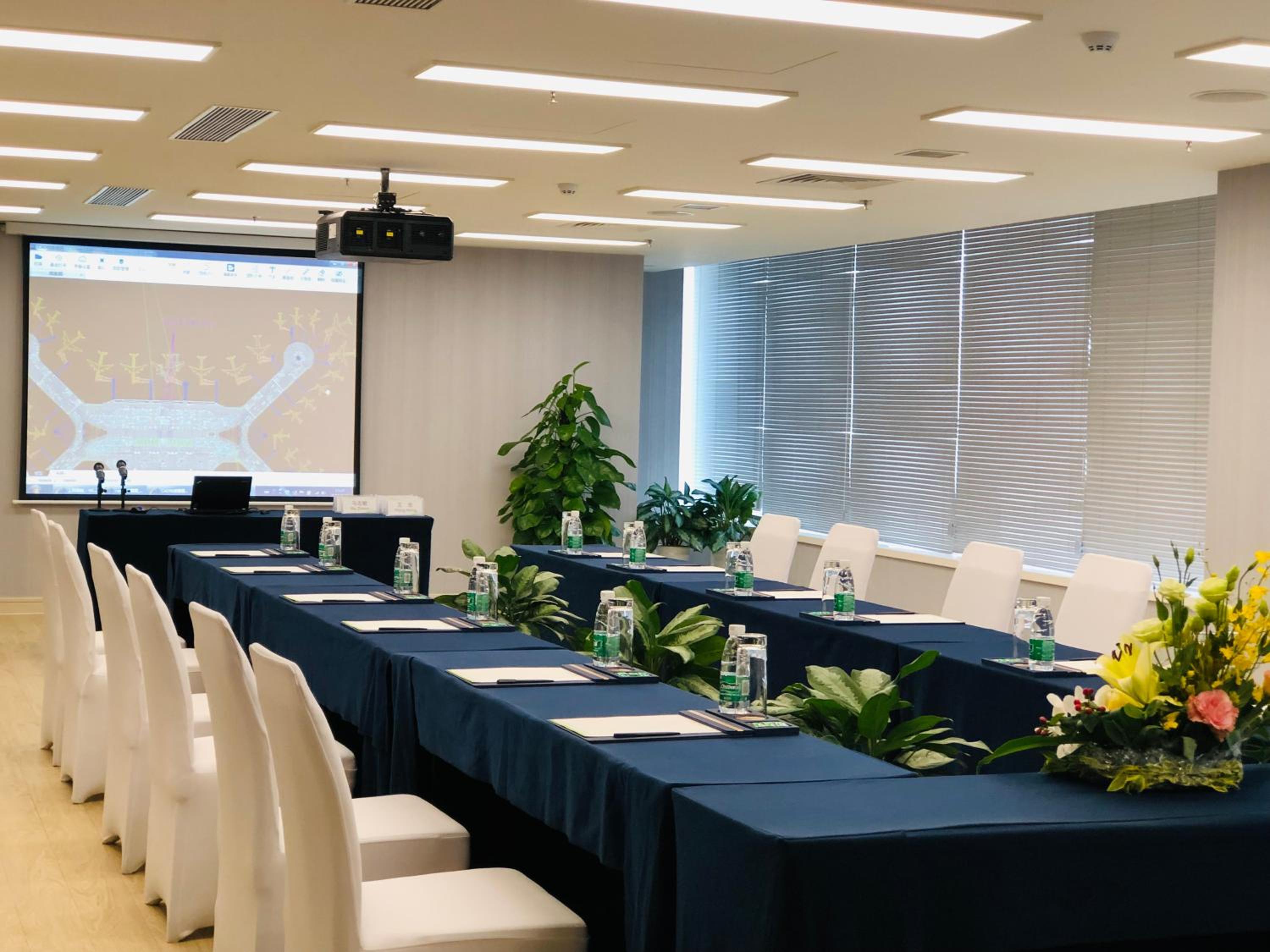 Garden Lane Meilan Airport Hotel Formerly Haikou Meilan Airport Hotel 11/67