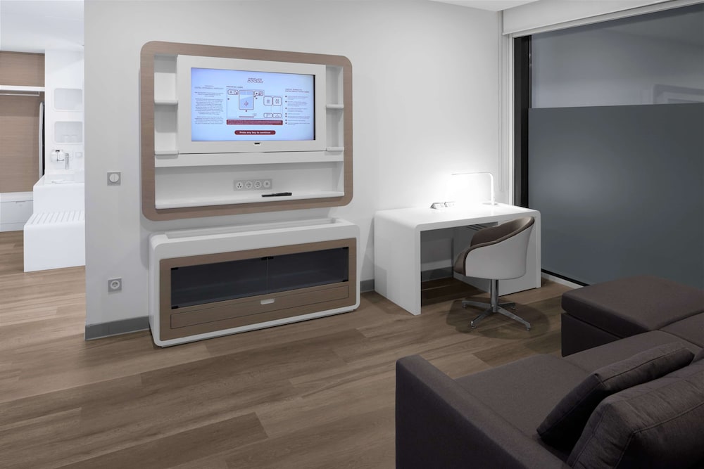 Yotel Istanbul Airport Landside 50/72