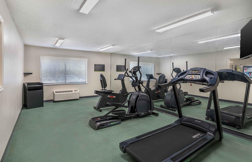 Extended Stay America-Daytona Beach-International Speedway 35/62