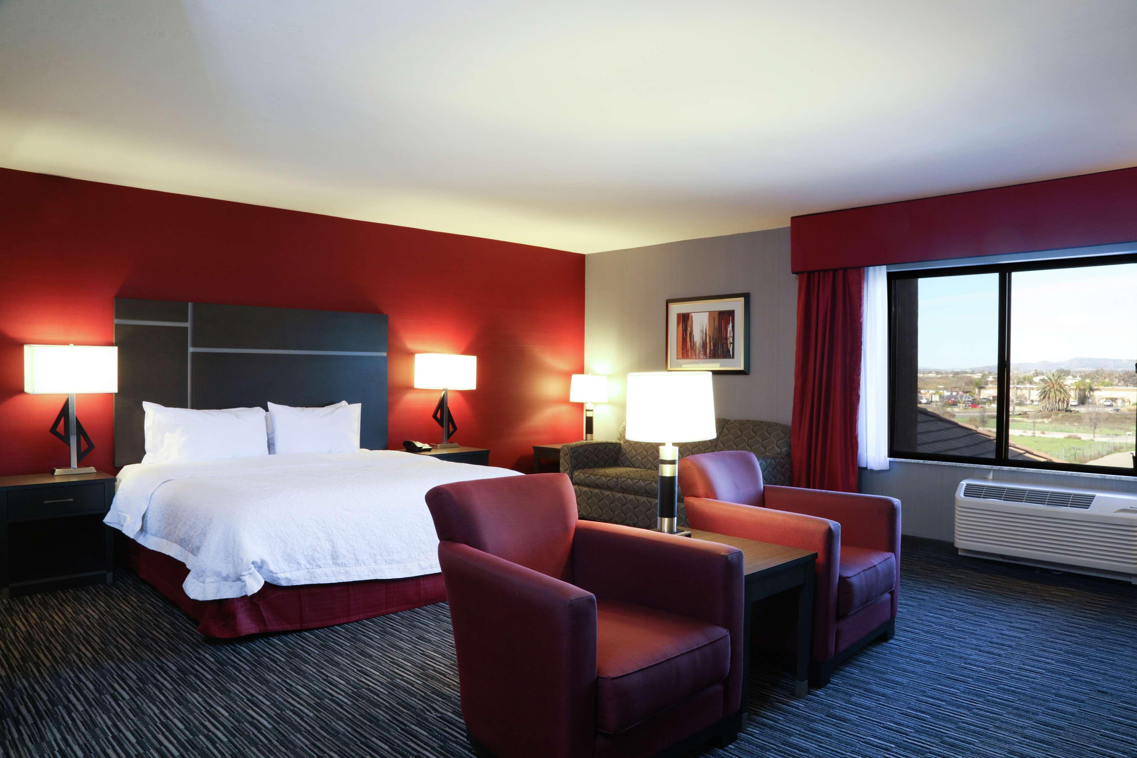 Suite, King Bed