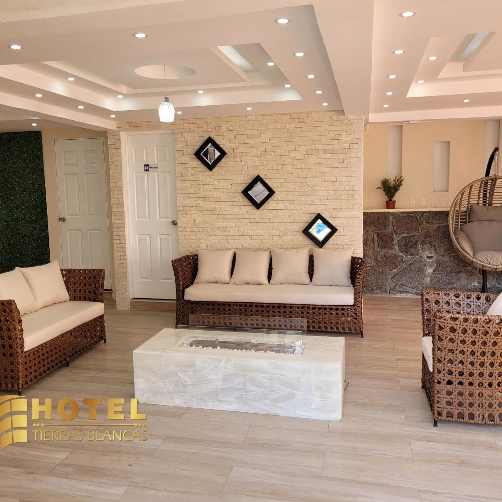 Hotel Tierras Blancas 31/48
