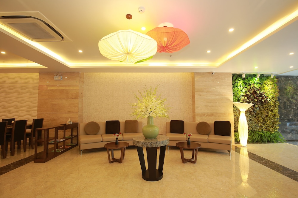 Inearth Hotel Hanoi (Ex. Poonsa Hanoi Hotel) 53/66