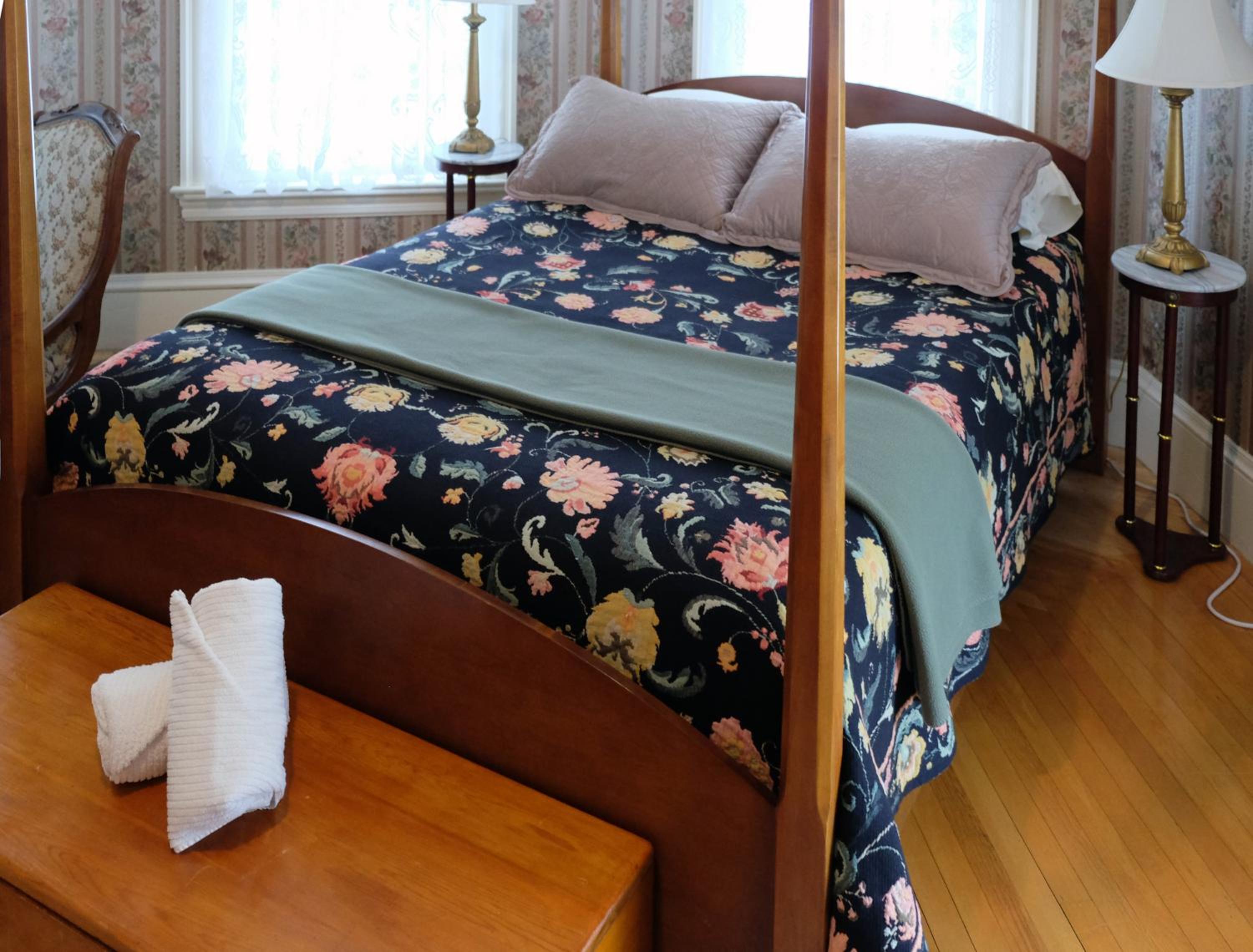 Guilford Bed and Breakfast 13/42