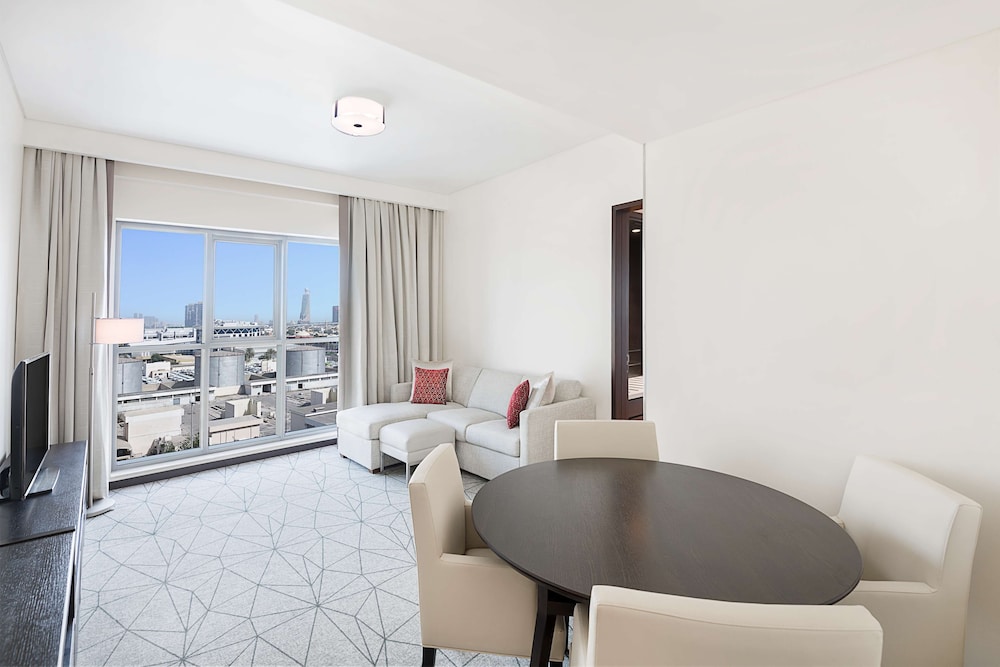 Hyatt Place Dubai Jumeirah 27/47