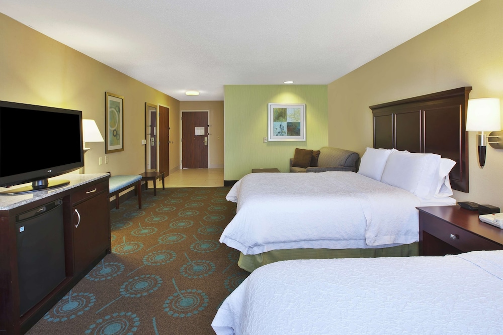 Larkspur Landing Hotel South Bend 20/50