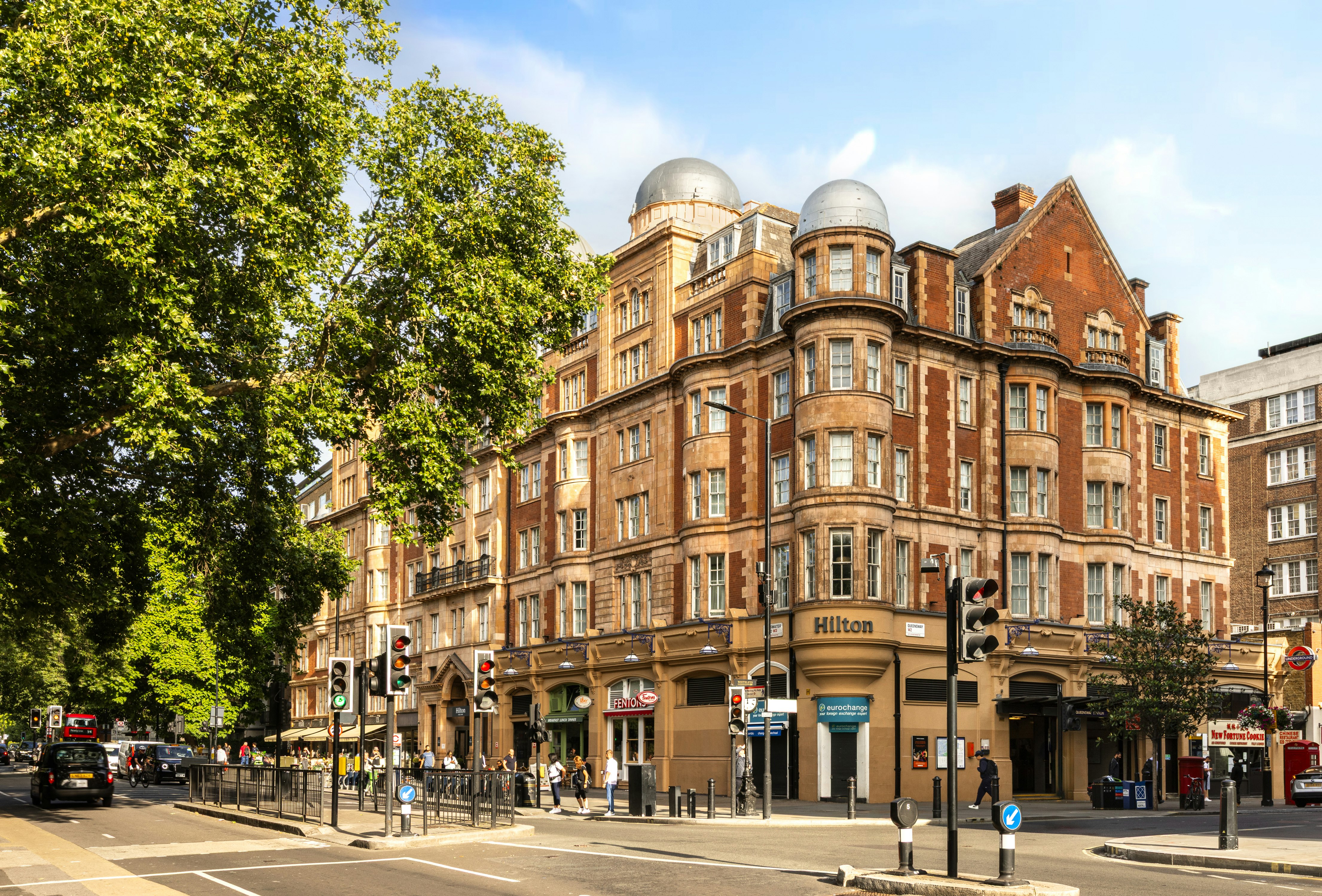 HILTON LONDON HYDE PARK 43/46