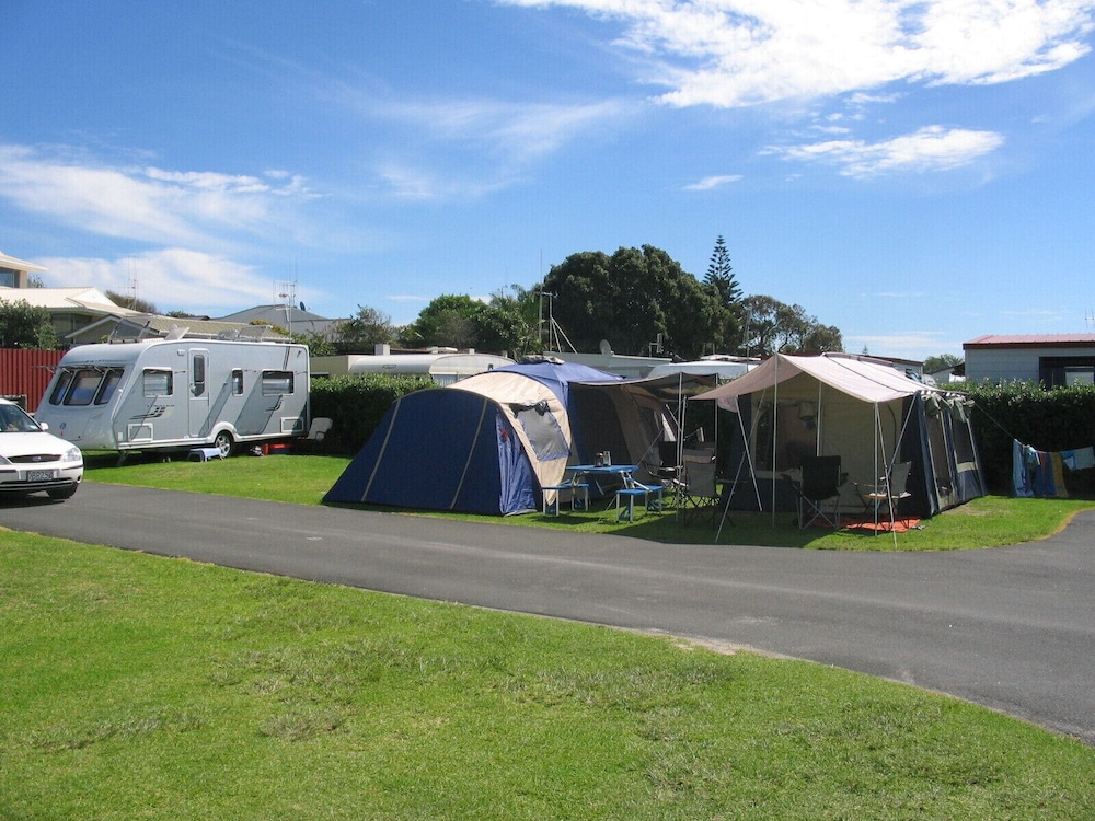 Cosy Corner Holiday Park 34/50