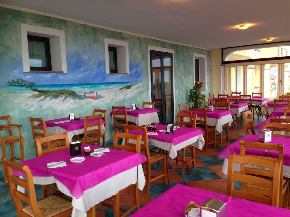 Abbaidda Hotel 56/73