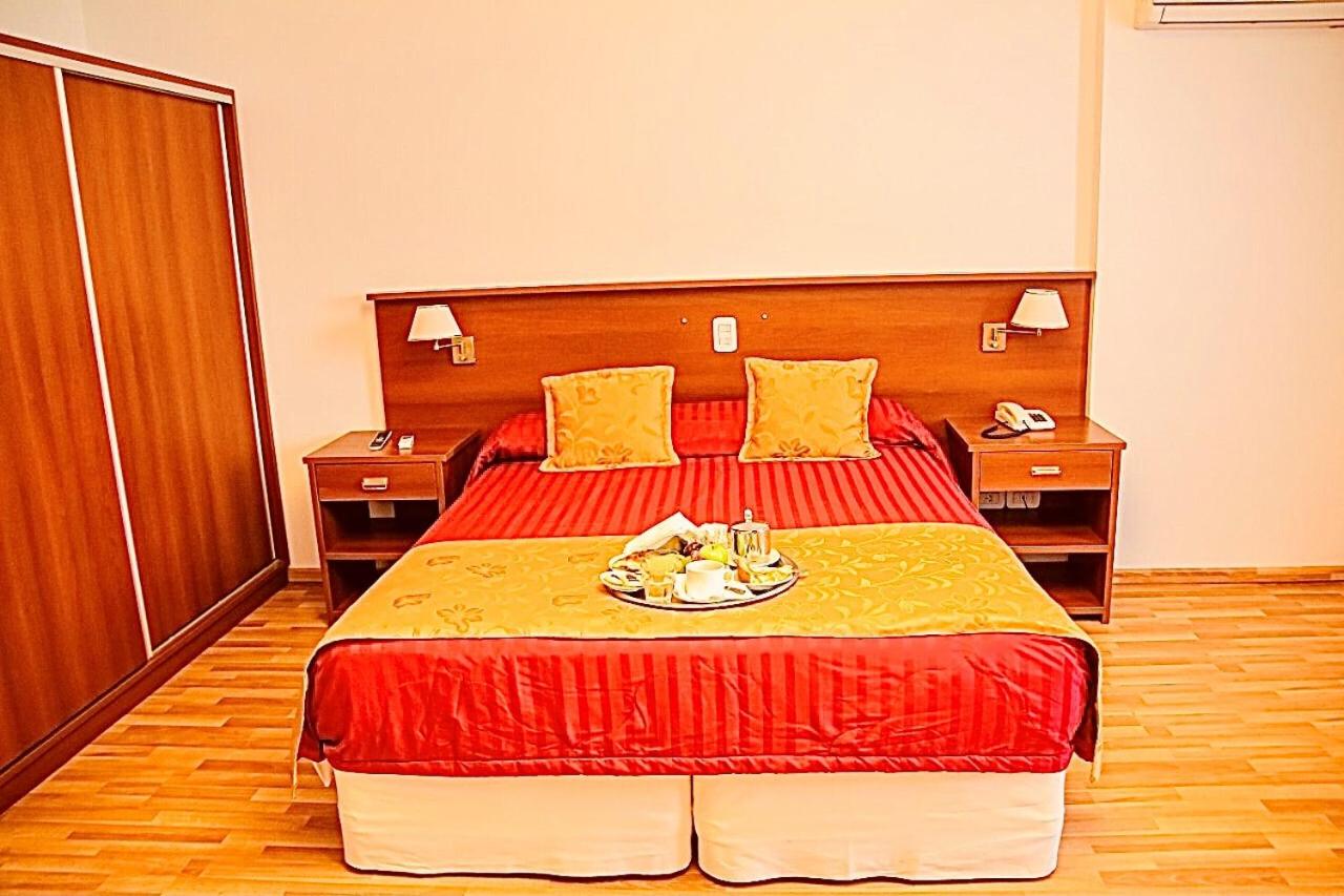 Hostal Del Sol 50/55