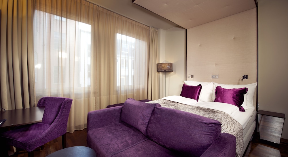 Home Hotel Folketeateret 9/39