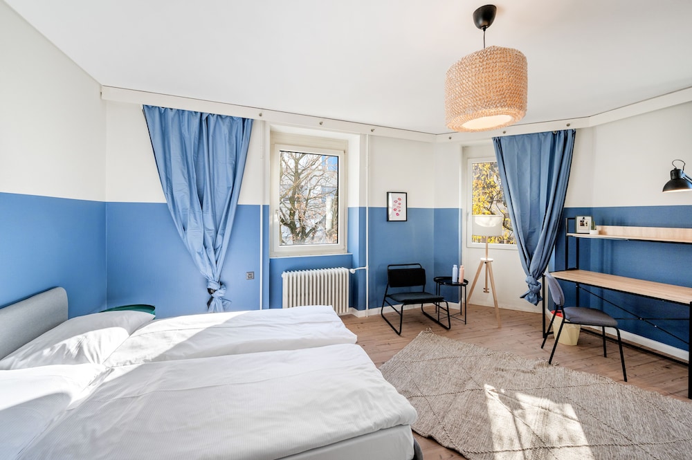 Becozy Self Check-in & Pop-up Hotel 14/52