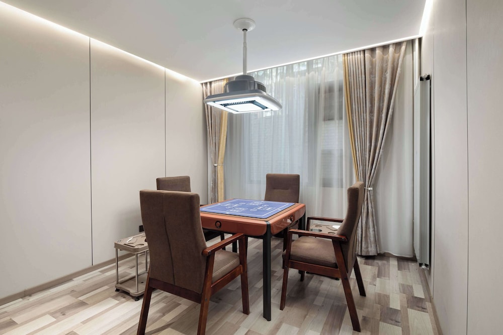 Microtel by Wyndham Xian Beilin 35/37