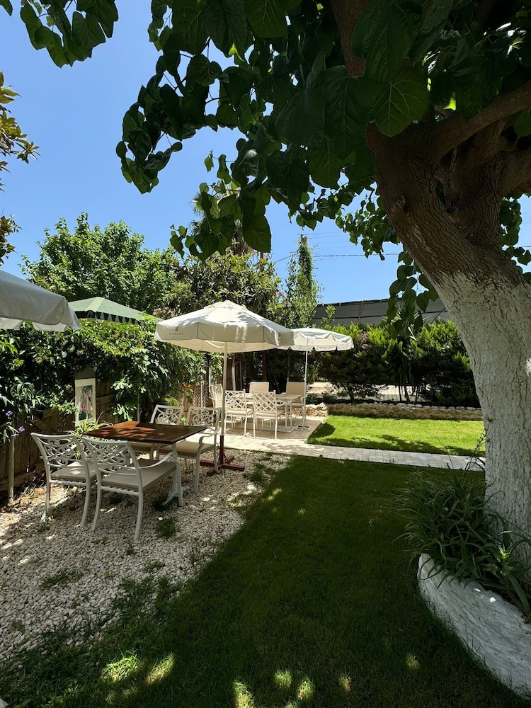 Alican Pension 19/27