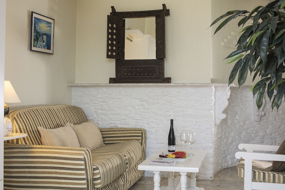 Contaratos Beach Hotel 21/50