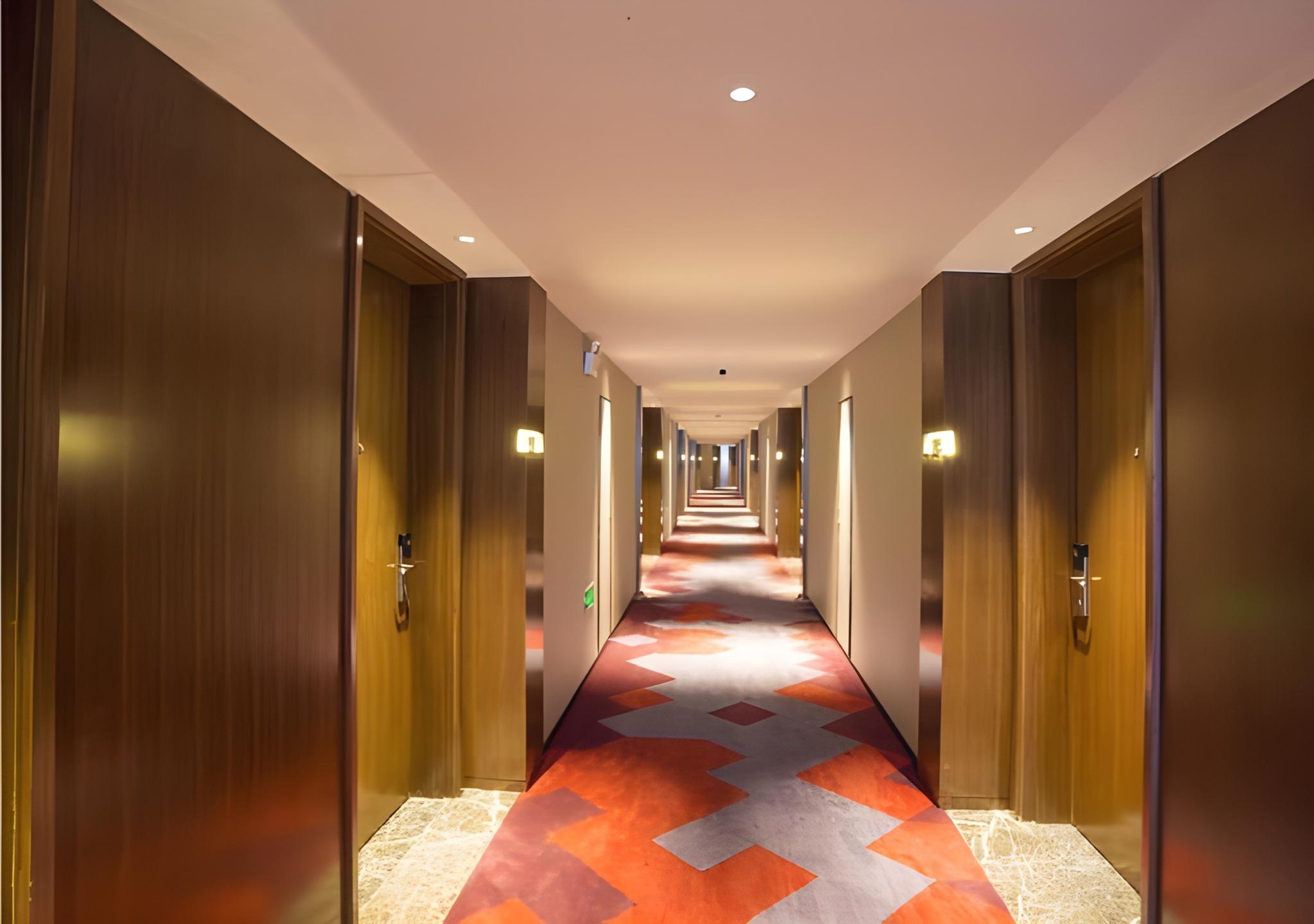 Borrman Hotel Nanning Railway Station 25/50