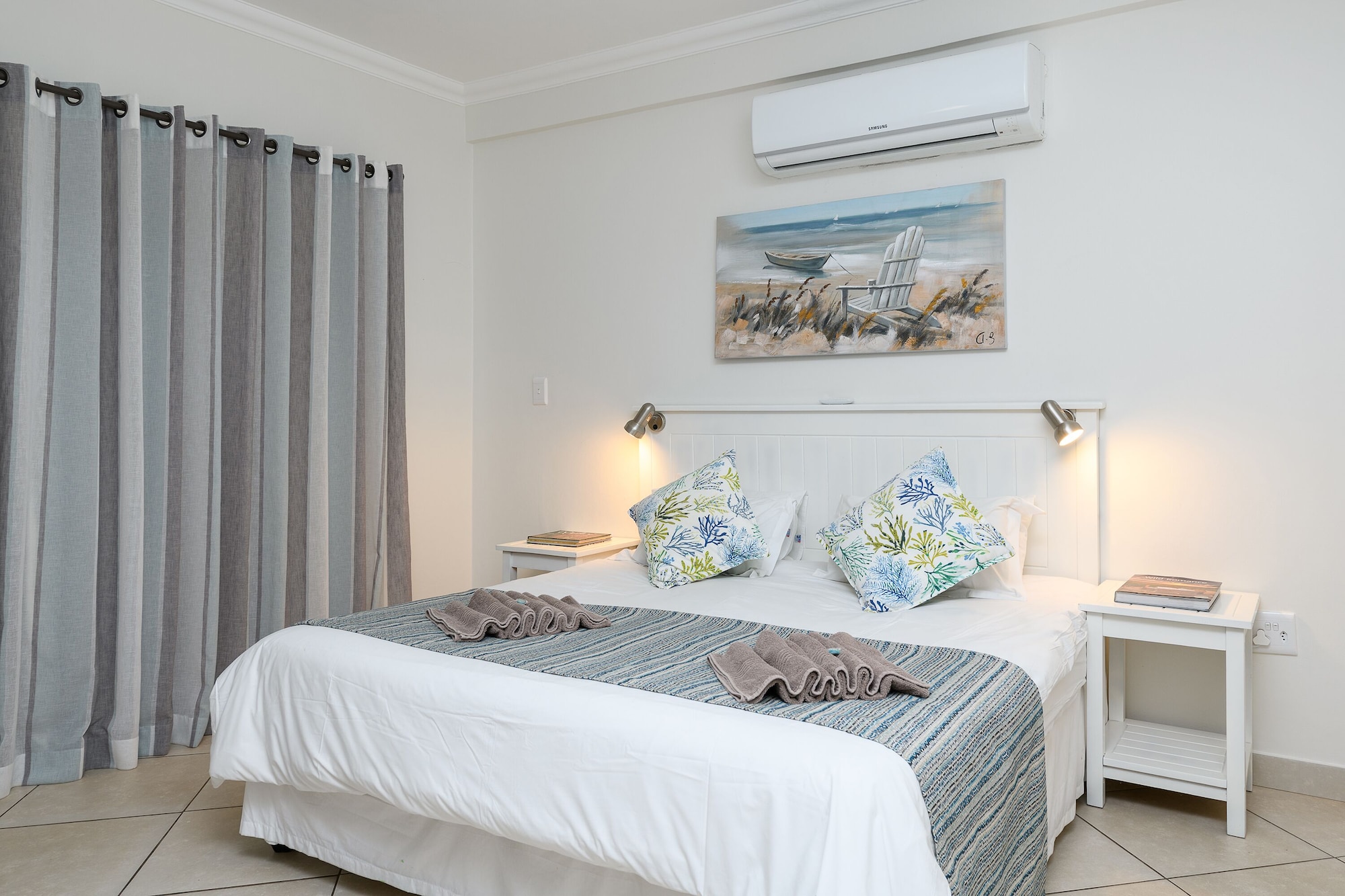 4 Bedrooms, Apartment, 4 Beds, 2 Double Beds, Beach Front