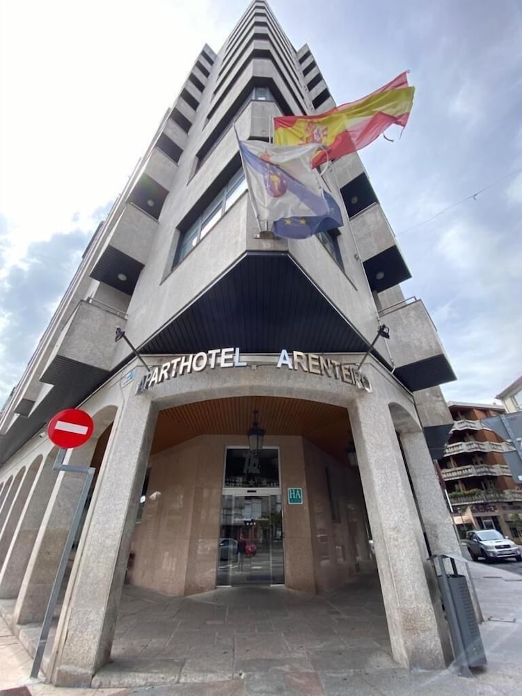 Aparthotel Arenteiro 1/34