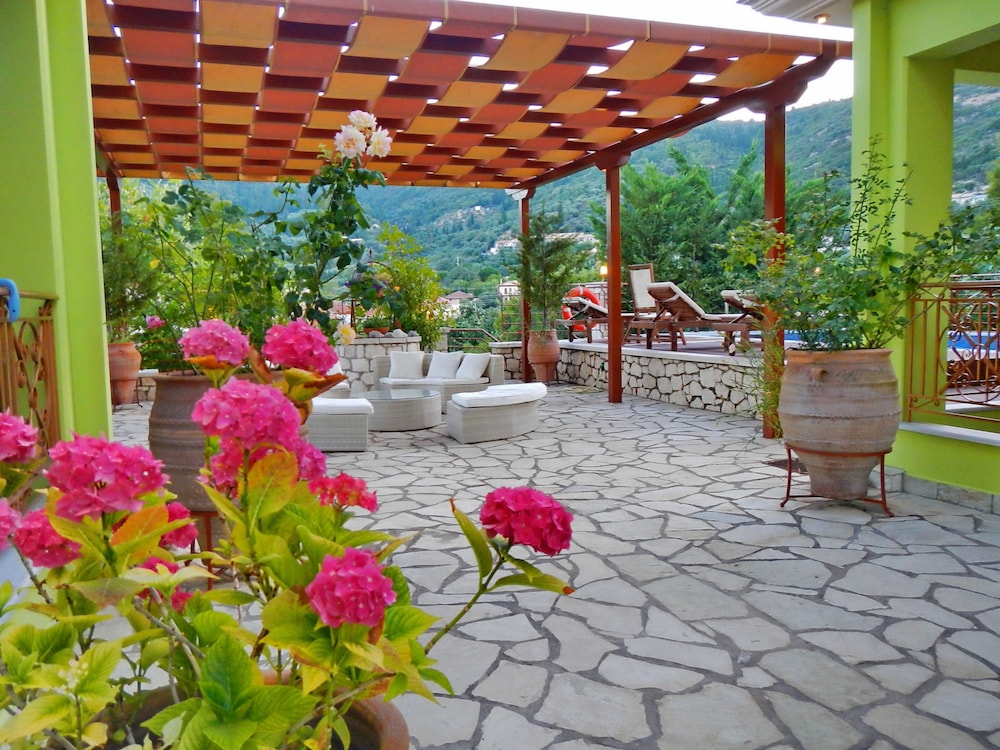 Prestige Villas 44/50