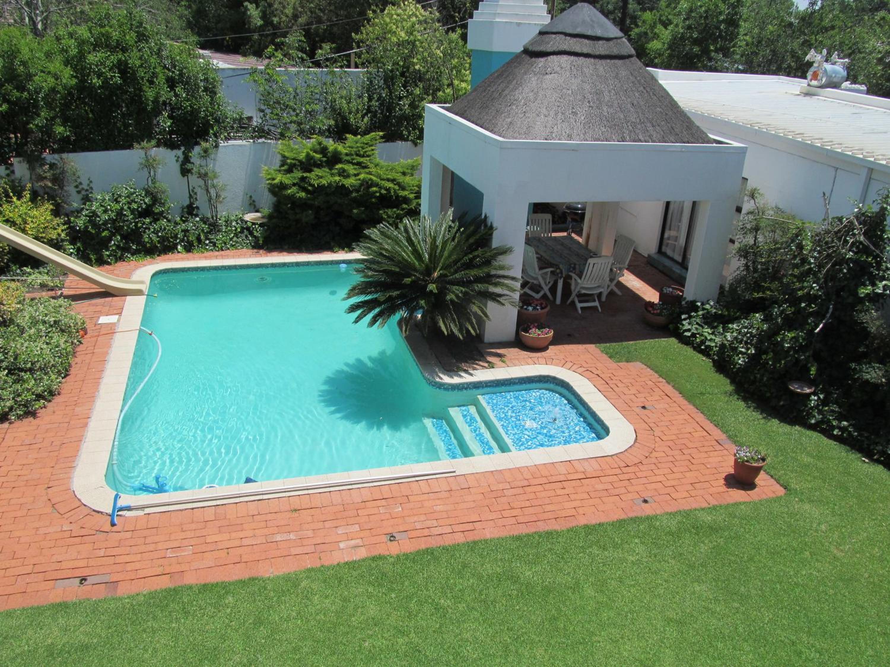 Bettie's Luxury Lodge 32/45