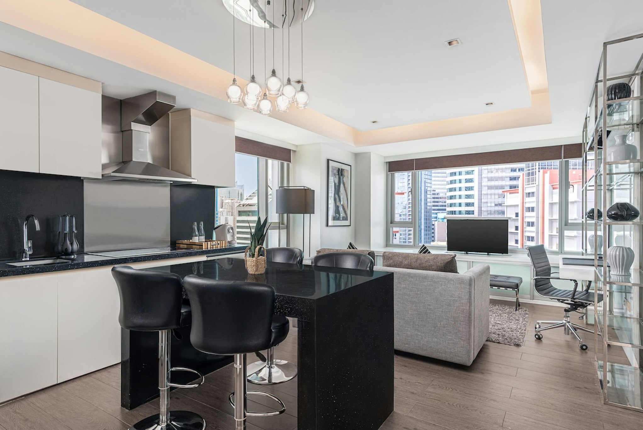 The Alpha Suites 5/5